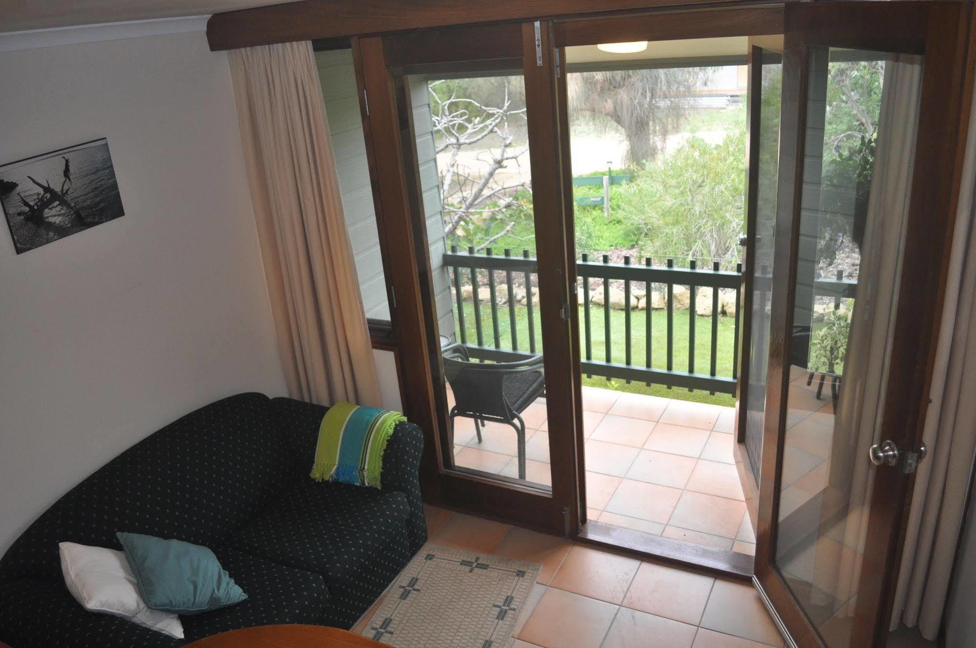 The Fig Tree B&B Baudin Beach Екстер'єр фото