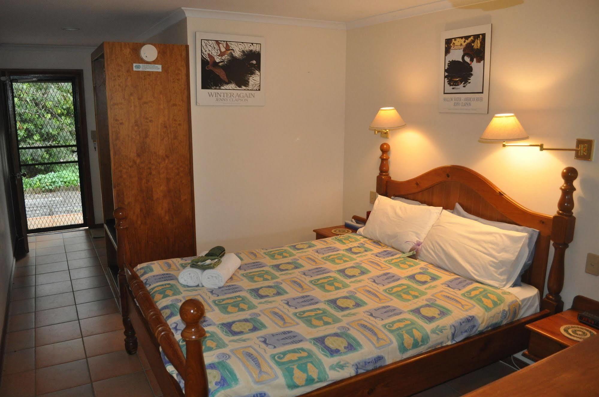 The Fig Tree B&B Baudin Beach Екстер'єр фото