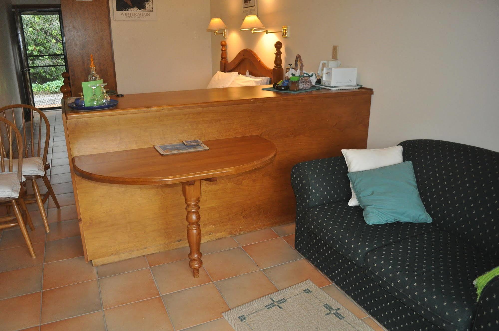 The Fig Tree B&B Baudin Beach Екстер'єр фото